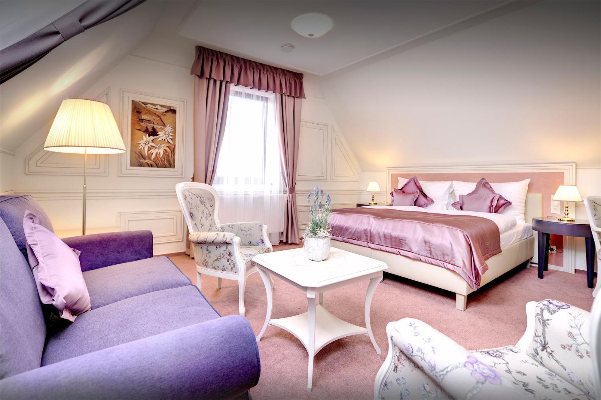 บูติก โฮเทล ฮเวียซโดสลาฟ Hotel เกชมาร็อค ภายนอก รูปภาพ